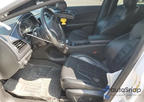 2015 Chrysler 200 S из США, поврежденный, VIN 1C3CCCDG7FN727598